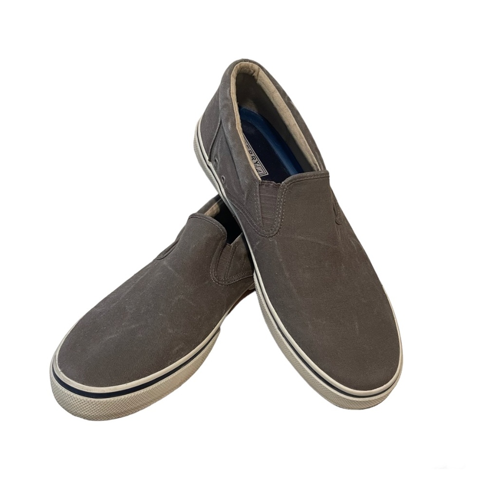 Sperry mens slip on canvas sneaker